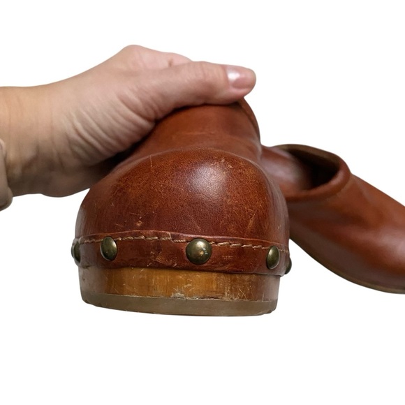 Frye Clara Campus Clogs Brown Leather Size 7 | 2.5” Heel Platform Mules - Picture 8 of 16
